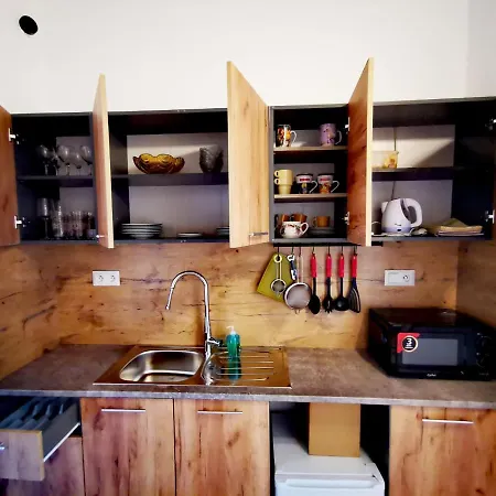 Michal アパート *